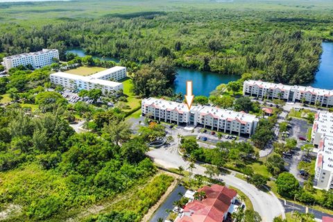 Copropriété à vendre à Cutler Bay, Floride: 1 chambre, 70.61 m2 № 2146452 - photo 24