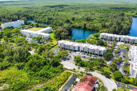 Copropriété à vendre à Cutler Bay, Floride: 1 chambre, 70.61 m2 № 2146452 - photo 20