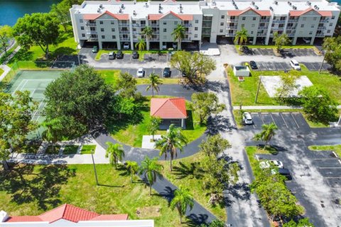 Copropriété à vendre à Cutler Bay, Floride: 1 chambre, 70.61 m2 № 2146452 - photo 23