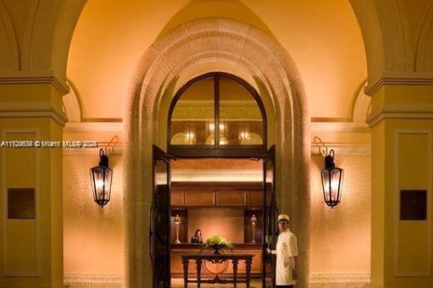 Купить кондоминиум в Санни-Айлс-Бич, Флорида 3 спальни, 188.68м2, № 2055056 - фото 21