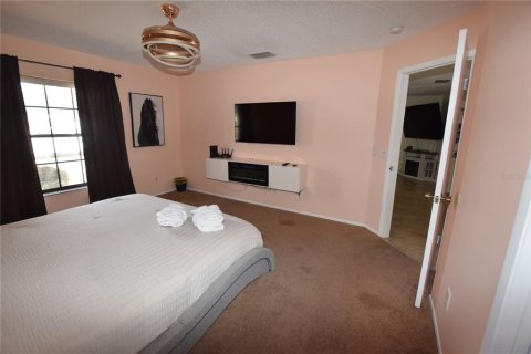 Villa ou maison à louer à Kissimmee, Floride: 4 chambres, 166.02 m2 № 2108928 - photo 21