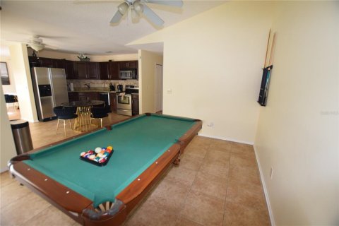 Villa ou maison à louer à Kissimmee, Floride: 4 chambres, 166.02 m2 № 2108928 - photo 29