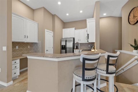 Townhouse in Riverview, Florida 2 bedrooms, 120.59 sq.m. № 1841849 - photo 7