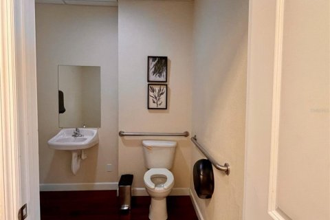 Immobilier commercial à louer à Port Charlotte, Floride: 84.54 m2 № 2405462 - photo 13