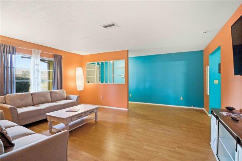 Casa en venta en Bradenton, Florida, 3 dormitorios, 160.07 m2 № 2232647 - foto 7