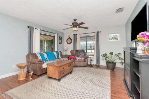 Casa en alquiler en Bradenton, Florida, 2 dormitorios, 94.76 m2 № 1915819 - foto 3