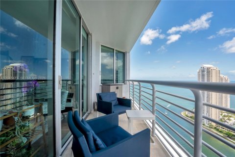 Condo in Miami, Florida, 2 bedrooms  № 2244890 - photo 19