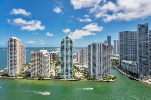 Condo in Miami, Florida, 2 bedrooms  № 2244890 - photo 18