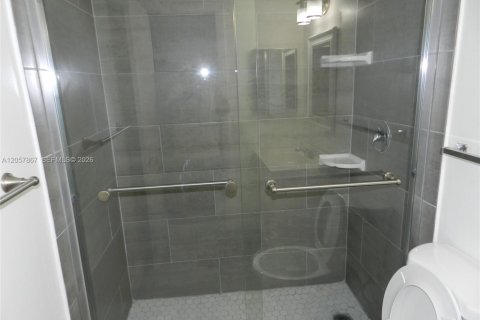 Condo in Lake Worth, Florida, 1 bedroom  № 2188890 - photo 16