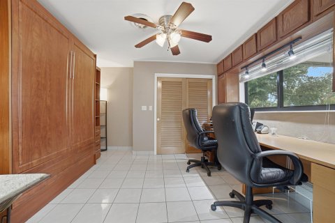 Casa en venta en Hollywood, Florida, 3 dormitorios, 160.16 m2 № 2382960 - foto 27