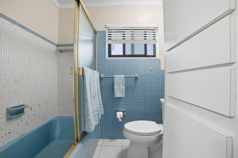 Casa en venta en Hollywood, Florida, 3 dormitorios, 160.16 m2 № 2382960 - foto 21