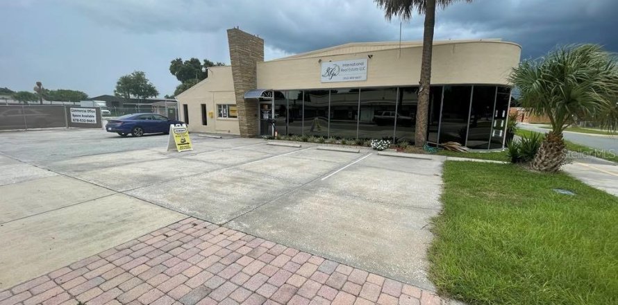Immobilier commercial à Leesburg, Floride № 1792717