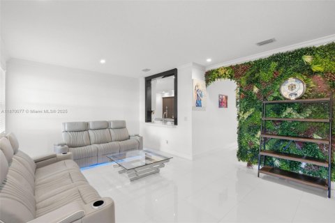 Adosado en venta en Coral Springs, Florida, 4 dormitorios, 200.85 m2 № 1897033 - foto 12