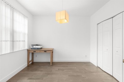 Adosado en venta en Coral Springs, Florida, 4 dormitorios, 200.85 m2 № 1897033 - foto 18