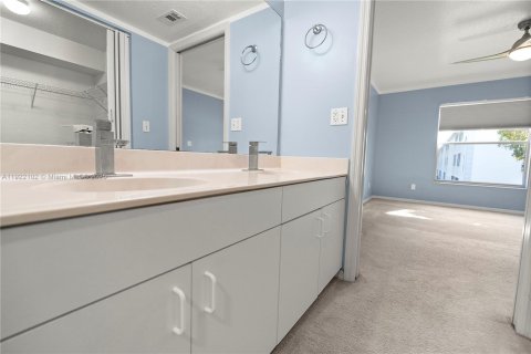 Copropriété à vendre à Naples, Floride: 2 chambres, 110.83 m2 № 2088502 - photo 20