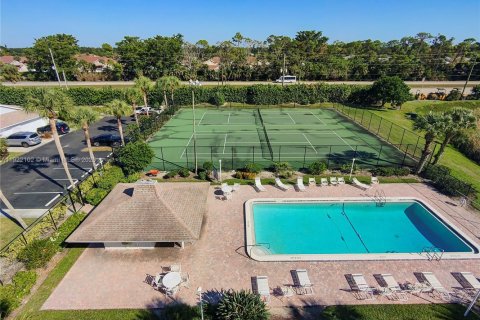 Copropriété à vendre à Naples, Floride: 2 chambres, 110.83 m2 № 2088502 - photo 23
