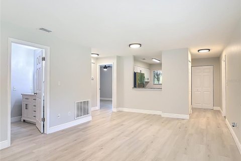 House in Daytona Beach, Florida 2 bedrooms, 85.47 sq.m. № 1689745 - photo 21