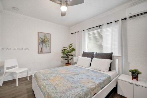 Immobilier commercial à vendre à Fort Lauderdale, Floride: 235.69 m2 № 2418235 - photo 5