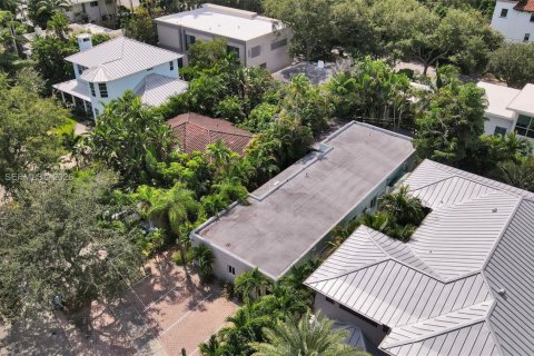 Immobilier commercial à vendre à Fort Lauderdale, Floride: 235.69 m2 № 2418235 - photo 25