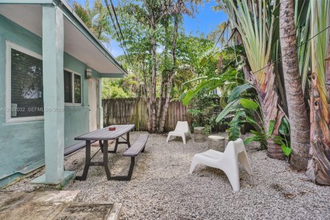 Immobilier commercial à vendre à Fort Lauderdale, Floride: 235.69 m2 № 2418235 - photo 20