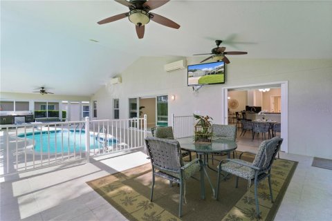Casa en venta en The Villages, Florida, 3 dormitorios, 239.5 m2 № 1819223 - foto 12
