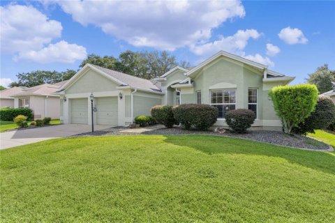Casa en venta en The Villages, Florida, 3 dormitorios, 239.5 m2 № 1819223 - foto 2