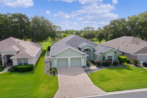 Casa en venta en The Villages, Florida, 3 dormitorios, 239.5 m2 № 1819223 - foto 1