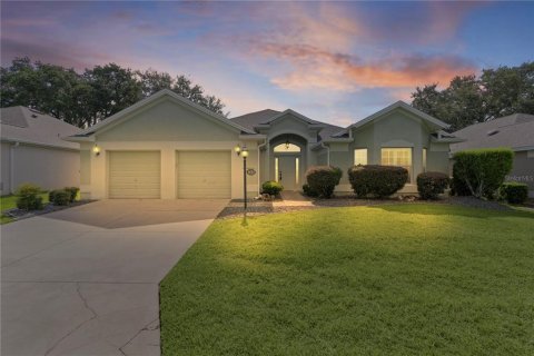 Casa en venta en The Villages, Florida, 3 dormitorios, 239.5 m2 № 1819223 - foto 3
