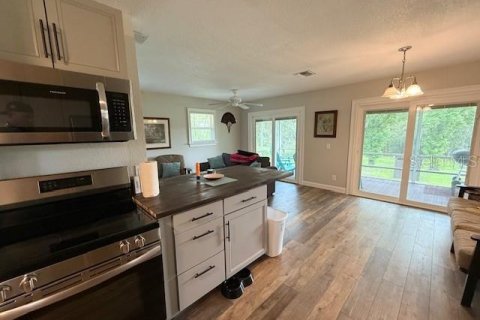House in Babson Park, Florida 1 bedroom, 59.46 sq.m. № 1808878 - photo 12