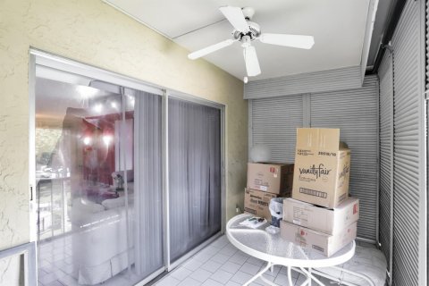 Condo in Lauderhill, Florida, 3 bedrooms  № 662605 - photo 1
