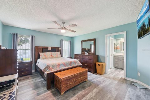 Casa en venta en Leesburg, Florida, 3 dormitorios, 172.89 m2 № 2093517 - foto 11