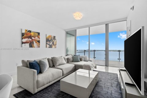Copropriété à vendre à Miami, Floride: 2 chambres, 160.91 m2 № 2185867 - photo 5