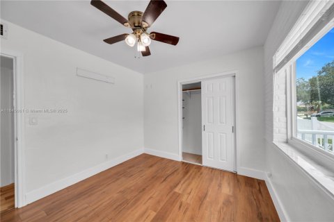 Casa en venta en Miramar, Florida, 4 dormitorios, 92.9 m2 № 1849011 - foto 14