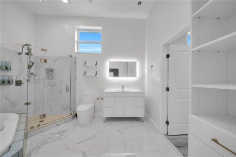 Casa en venta en Miramar, Florida, 4 dormitorios, 92.9 m2 № 1849011 - foto 19