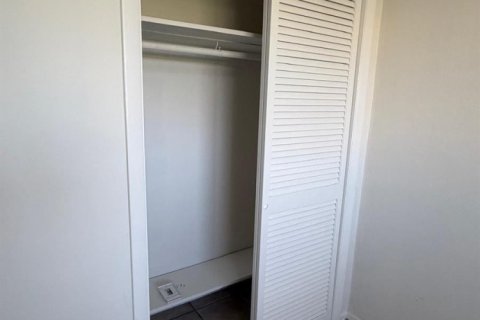 Copropriété à vendre à Lauderhill, Floride: 2 chambres, 88.26 m2 № 2261661 - photo 12