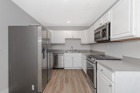 Casa en venta en North Lauderdale, Florida, 6 dormitorios, 228.35 m2 № 2343208 - foto 8