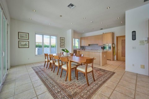 House in St. Lucie, Florida 4 bedrooms, 357.86 sq.m. № 2389926 - photo 12