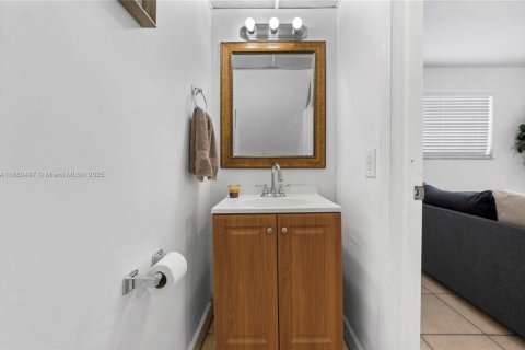 Condominio en venta en Miami, Florida, 1 dormitorio, 67.17 m2 № 1931823 - foto 13