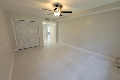 Condo in Pompano Beach, Florida, 3 bedrooms  № 2250262 - photo 17