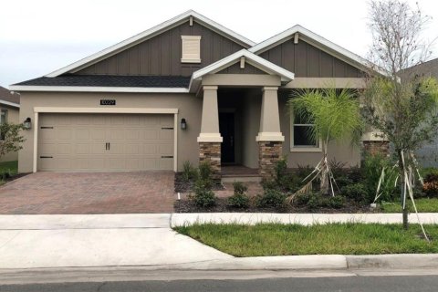 House in Orlando, Florida 3 bedrooms, 162.95 sq.m. № 2211787