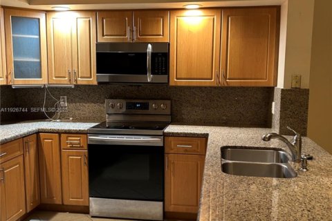 Villa ou maison à vendre à Coral Springs, Floride: 3 chambres, 155.89 m2 № 1988655 - photo 9