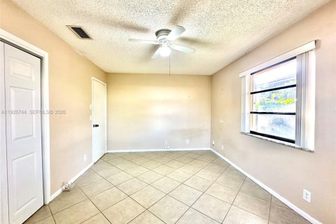 Villa ou maison à vendre à Coral Springs, Floride: 3 chambres, 155.89 m2 № 1988655 - photo 22