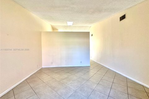 Villa ou maison à vendre à Coral Springs, Floride: 3 chambres, 155.89 m2 № 1988655 - photo 26