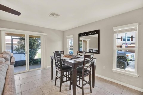 Adosado en alquiler en Gibsonton, Florida, 3 dormitorios, 168.15 m2 № 1833492 - foto 8