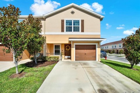 Adosado en alquiler en Gibsonton, Florida, 3 dormitorios, 168.15 m2 № 1833492 - foto 1