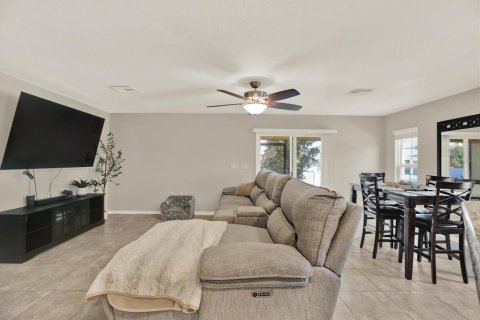 Adosado en alquiler en Gibsonton, Florida, 3 dormitorios, 168.15 m2 № 1833492 - foto 4