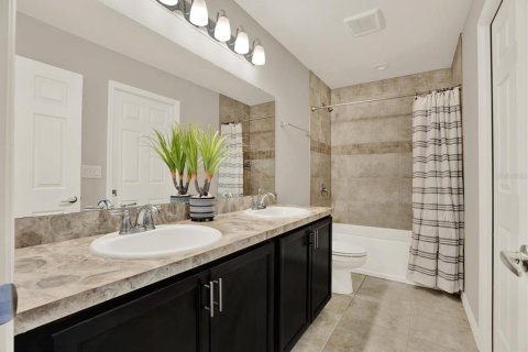 Adosado en alquiler en Gibsonton, Florida, 3 dormitorios, 168.15 m2 № 1833492 - foto 12