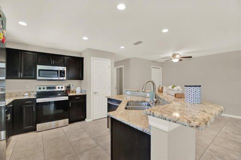 Adosado en alquiler en Gibsonton, Florida, 3 dormitorios, 168.15 m2 № 1833492 - foto 7