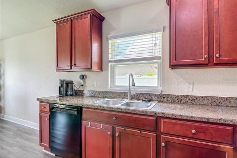 House in Wimauma, Florida 3 bedrooms, 140.65 sq.m. № 1792941 - photo 12