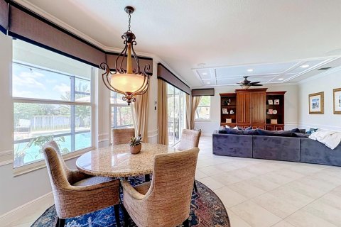 House in Port St. Lucie, Florida 3 bedrooms, 328.78 sq.m. № 2270928 - photo 27